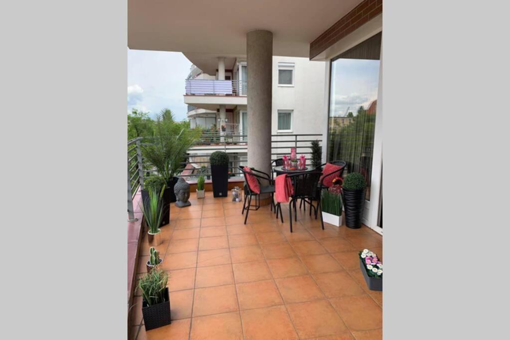 בודפשט Vip Mini Resort,Private Parking & Balcony מראה חיצוני תמונה