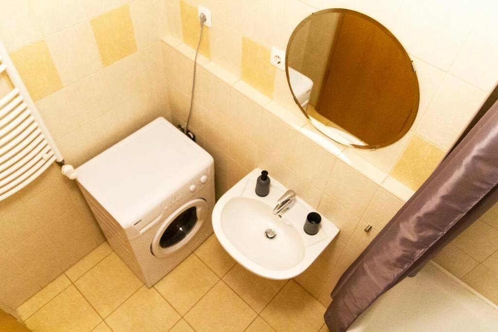 בודפשט Vip Mini Resort,Private Parking & Balcony מראה חיצוני תמונה