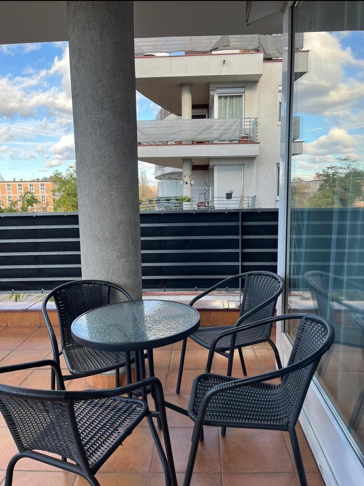 בודפשט Vip Mini Resort,Private Parking & Balcony מראה חיצוני תמונה